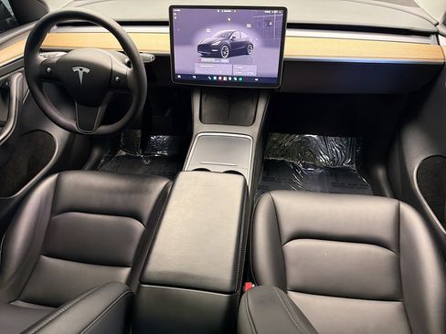 Used 2023 Tesla Model Y Long Range AWD/4WD image 12