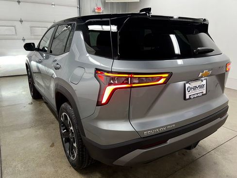 New 2026 Chevrolet Equinox LT AWD/4WD image 5