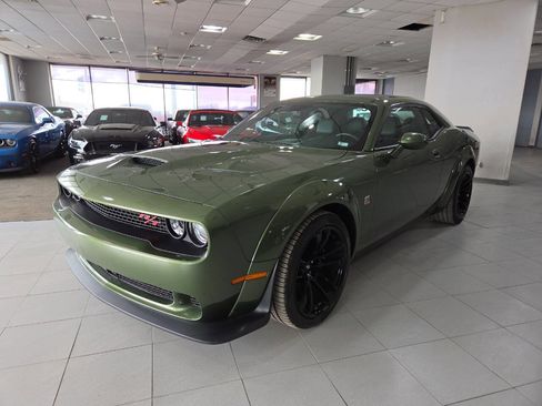 Used 2023 Dodge Challenger R/T Scat Pack image 5