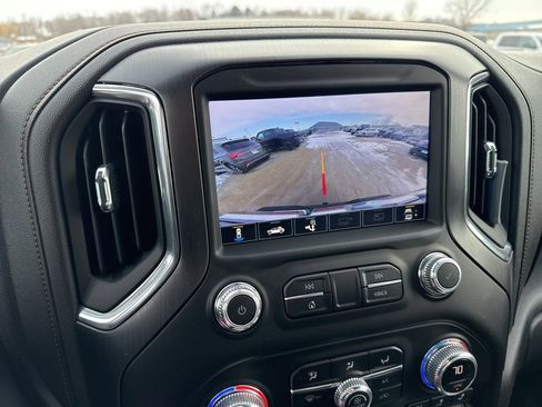 Used 2023 GMC Sierra 3500 AT4 w/ Gooseneck/5TH Wheel Package image 9