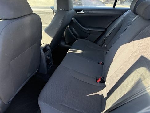 Used 2015 Volkswagen Jetta S FWD image 19