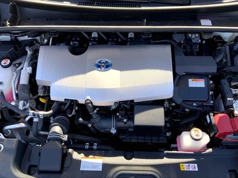 Used 2020 Toyota Prius Prime Limited image 31