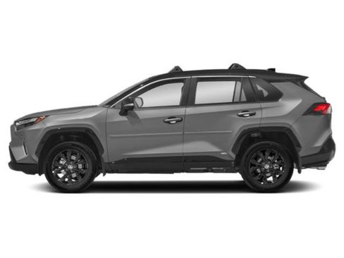 Used 2022 Toyota RAV4 XSE w/ XSE Grade Weather Package AWD/4WD image 3