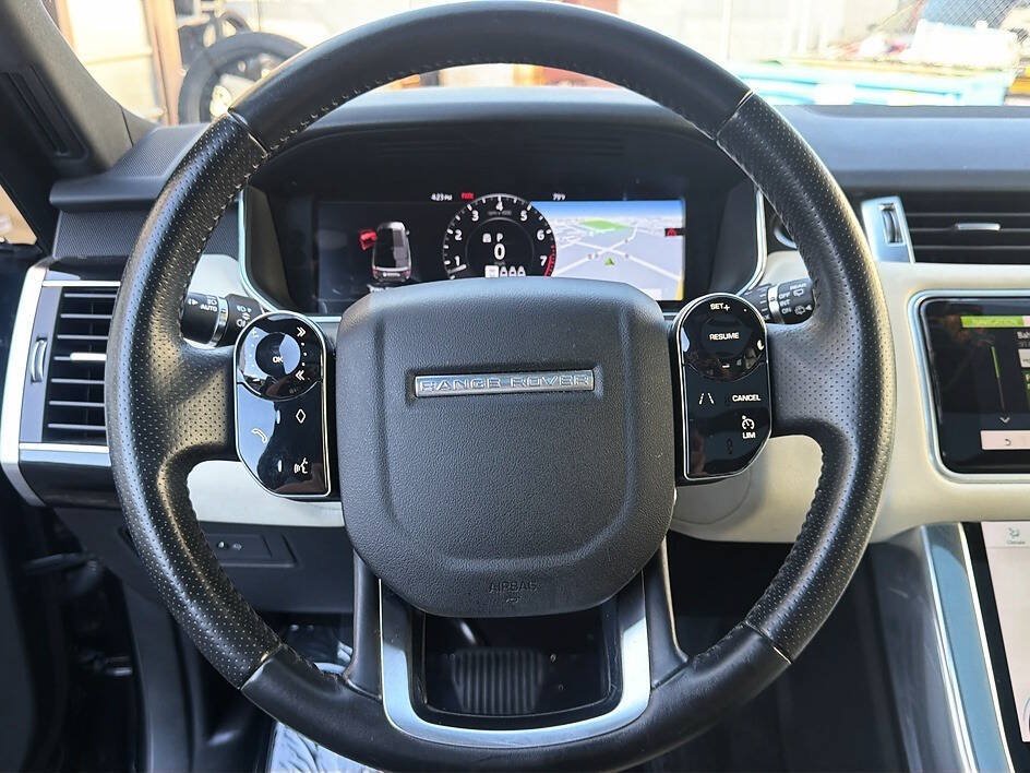 Used 2019 Land Rover Range Rover Sport HSE AWD/4WD image 6