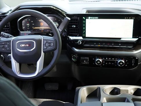 New 2026 GMC Sierra 1500 Elevation image 21