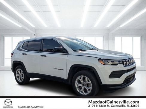 Used 2025 Jeep Compass Sport w/ Mopar Graphics Package image 1