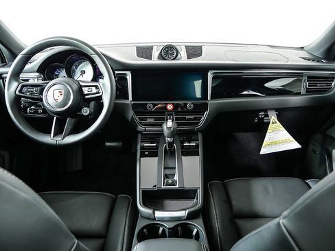 New 2026 Porsche Macan S image 22