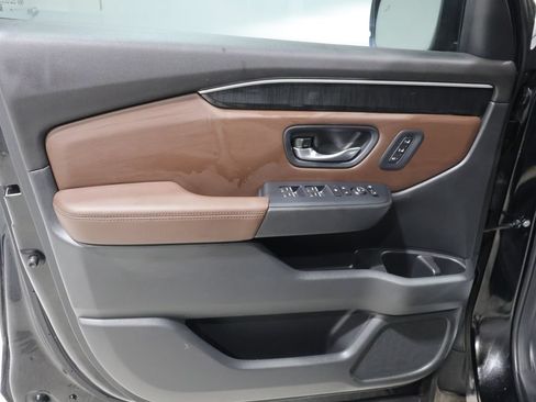 Used 2024 Honda Pilot Elite image 13