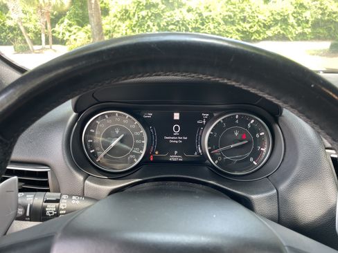 Used 2023 Maserati Levante Modena AWD/4WD image 20