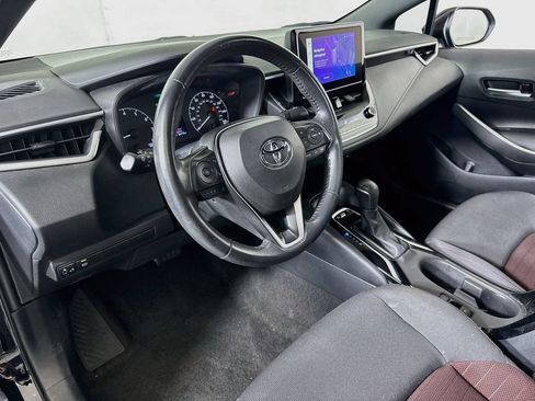 Used 2023 Toyota Corolla SE FWD image 9