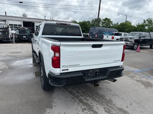 Used 2024 Chevrolet Silverado 2500 Custom w/ Custom Value Package AWD/4WD image 21