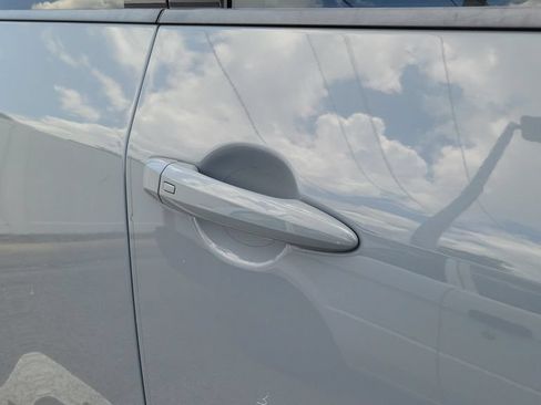 Used 2022 Nissan Rogue Platinum w/ Head-Up Display Package FWD image 6