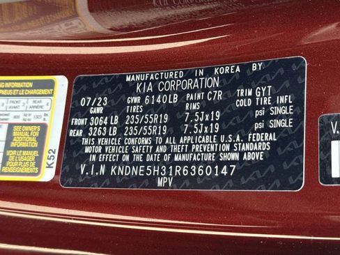 Used 2024 Kia Carnival SX image 23