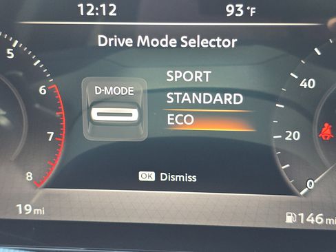 New 2025 Nissan Murano SL image 8