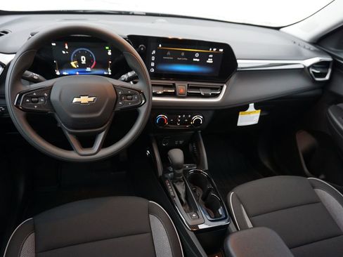 New 2026 Chevrolet TrailBlazer LS FWD image 13