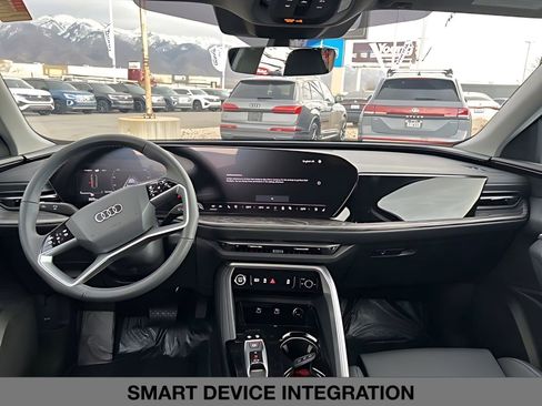 New 2025 Audi Q5 Premium Plus image 18