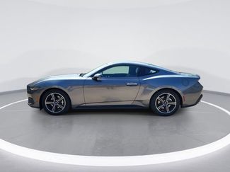 New 2025 Ford Mustang Premium video 1