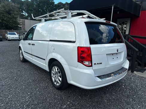 Used 2015 RAM C/V Tradesman w/ UConnect Hands-Free Group image 5