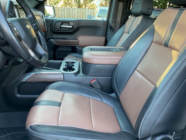 Used 2022 Chevrolet Silverado 1500 High Country AWD/4WD image 5