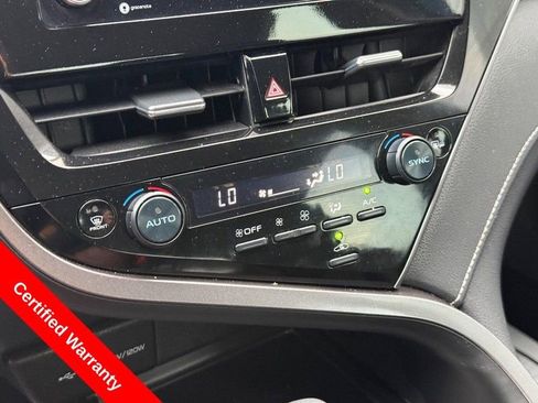 Used 2024 Toyota Camry SE FWD image 28