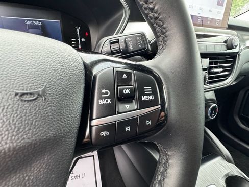 Used 2024 Ford Escape Active AWD/4WD image 14