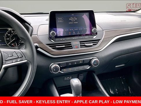 Used 2024 Nissan Altima 2.5 SV AWD/4WD image 9