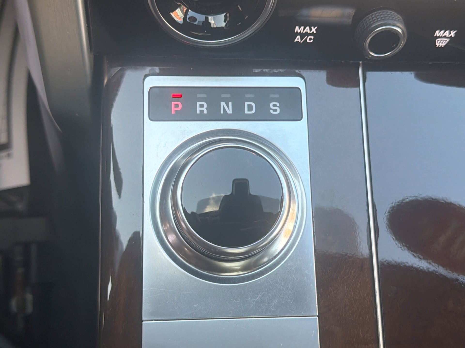 Used 2019 Land Rover Range Rover HSE AWD/4WD image 23
