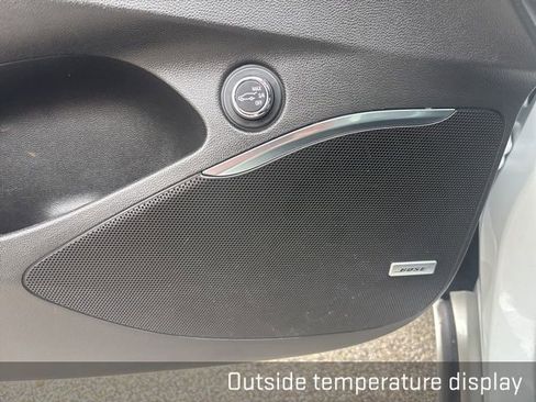 Used 2024 Buick Enclave Premium image 38