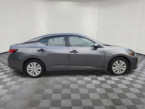 Used 2024 Nissan Sentra S FWD image 4
