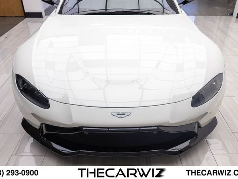 Used 2019 Aston Martin V8 Vantage Coupe RWD image 4