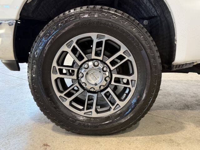 Used 2005 Ford F350 XLT AWD/4WD image 13