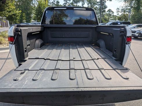 Used 2022 Rivian R1T Adventure image 31