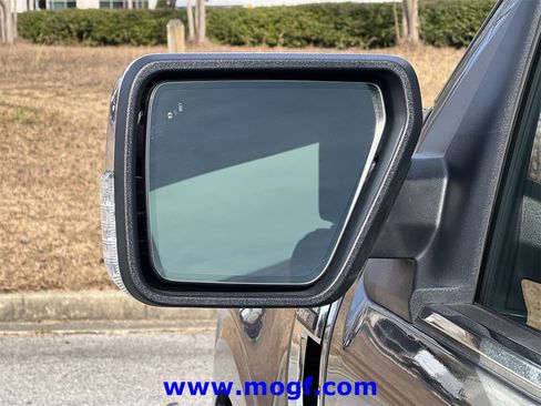 Certified 2022 Ford F150 Lariat w/ Equipment Group 502A High image 34