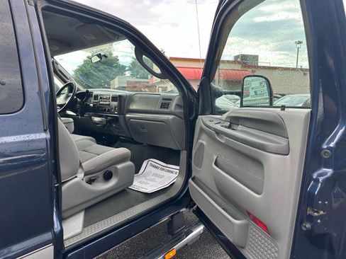 Used 2004 Ford F350 XL AWD/4WD image 17