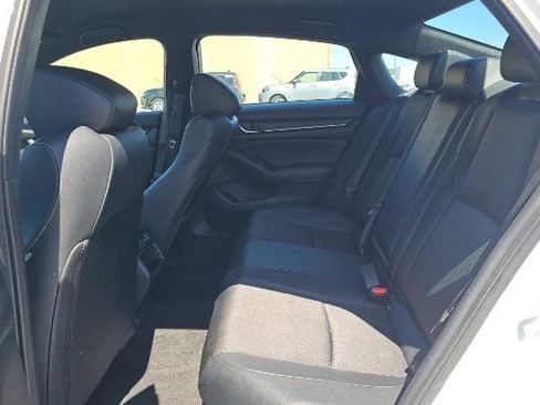 Used 2021 Honda Accord Sport image 8