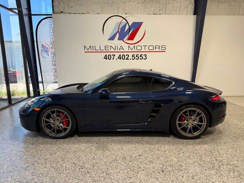 Used 2017 Porsche 718 Cayman S RWD image 1