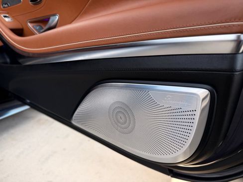 Used 2015 Mercedes-Benz S 63 AMG 4MATIC Coupe image 52