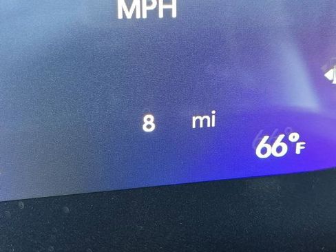 New 2026 Chrysler Pacifica Select image 6