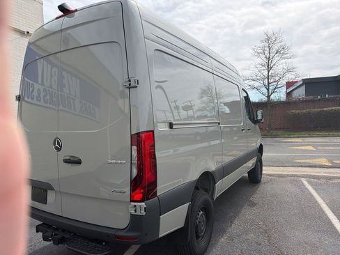 Used 2026 Mercedes-Benz Sprinter 144 Cargo image 7