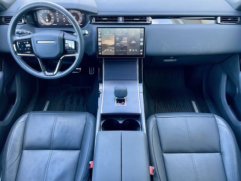 Certified 2026 Land Rover Range Rover Velar Dynamic SE AWD/4WD image 16