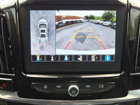 Certified 2023 Chevrolet Traverse Premier w/ Redline Edition FWD image 13
