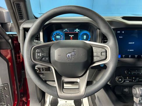 New 2026 Ford Bronco 2-Door AWD/4WD image 17