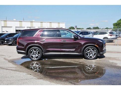 Used 2023 Hyundai Palisade SEL AWD/4WD image 8