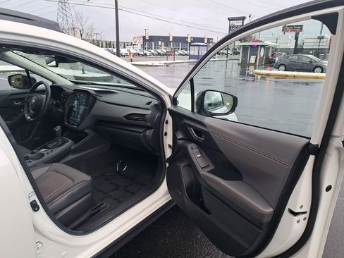 Used 2024 Subaru Crosstrek 2.5i Limited w/ Popular Package #4A AWD/4WD image 17