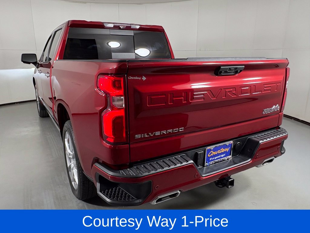Used 2022 Chevrolet Silverado 1500 High Country w/ High Country Premium Package RWD image 8