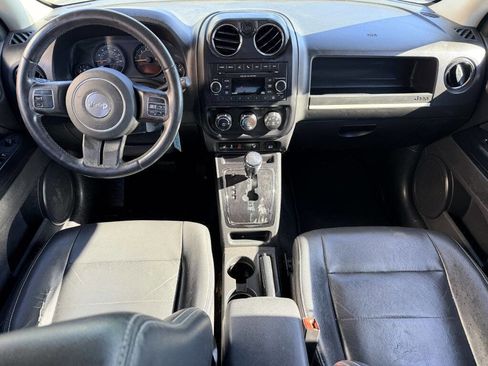 Used 2015 Jeep Patriot High Altitude AWD/4WD image 7