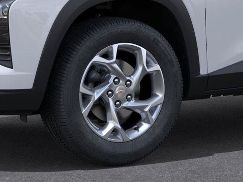New 2026 Chevrolet Trax LS w/ LS Convenience Package FWD image 9