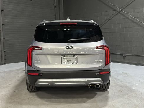 Used 2020 Kia Telluride EX AWD/4WD image 5