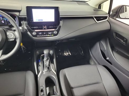 Used 2026 Toyota Corolla LE FWD image 17