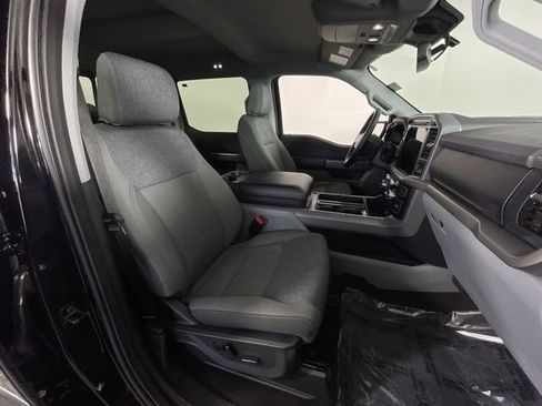 Used 2024 Ford F150 XLT w/ Equipment Group 302A MID image 39